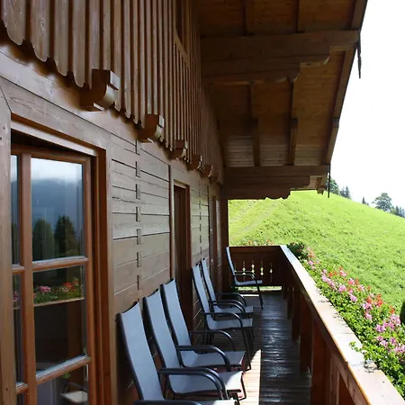 Appartement Alpine Retreat With Mountain Views *