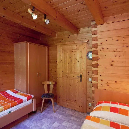Cosy Near Area
